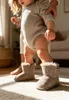Baby Lammfellschuhe MIT KLETTVERSCHLUSS Camel – Weich, warm Produktbild-Vorschau 3