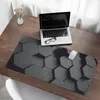 Geometrische Sechsecke– Schreibtischunterlage – Produktbild-Vorschau 2