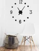 A wall clock with a basket and a chair in a room. Náhled obrázku produktu