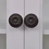 vidaXL Kuchyňská závěsná skříňka se skleněnými dveřmi Dřevo Náhled obrázku produktu 3