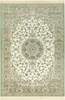 A top-down view of a rectangular rug with a traditional floral pattern. Produktbild-Vorschau