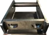 A metal bracket with a handle and two cutouts on the front. Produktbild-Vorschau