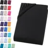 A black fitted sheet is shown folded with its elastic edge visible. Produktbild-Vorschau