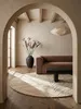 Teppich Beige rund im modernen Wohnzimmer_#sku_BARK503119373940#