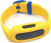 A yellow Fitbit Ace 3 activity tracker with a blue buckle. Produktbild-Vorschau