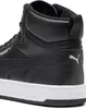 Close-up view of the heel and side of a black Puma sneaker with a white sole. Podgląd zdjęcia produktu