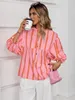 Gestreiftes Sommer-Shirt mit V-Ausschnitt für Damen – Produktbild-Vorschau 3