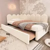 A child's bedroom with a daybed and pull-out trundle. Náhled obrázku produktu