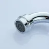 A close-up shot of a chrome faucet aerator with a gray insert, set against a light, reflective background. Podgląd zdjęcia produktu