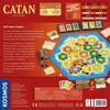 The image shows the back of the Catan board game box, with game components and descriptive text. Anteprima dell’immagine prodotto