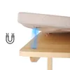 Close-up of a cat climbing structure showing magnetic attachment. Voir les images du produit