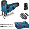 A Bosch cordless jigsaw kit displayed with its accessories and case. Produktbild-Vorschau
