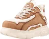 A close-up studio shot of a single Buffalo Cld Chai Warm sneaker. Podgląd zdjęcia produktu