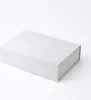 Pudełko Magnetyczne Na Prezent Białe 200x150x55mm (zew) B6 Podgląd zdjęcia produktu 1