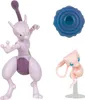 A product shot of two Pokemon action figures and an accessory. Anteprima dell’immagine prodotto