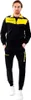 A man wearing a black and yellow tracksuit. Produktbild-Vorschau