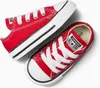 A pair of red Converse Chuck Taylor All Star sneakers for children. Voir les images du produit