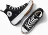 A pair of black Converse Run Star Hike high-top sneakers with white laces and soles, shown from a top-down perspective on a white background. Náhled obrázku produktu