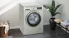 Siemens iQ500, Waschmaschine, unterbaufähig - Frontlader, 9 kg, 1400 U/min., Silber-inox WU14UTS8 Schrägansicht geschlossen Produktbild-Vorschau