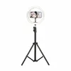 A ring light with a smartphone holder and a smartphone displaying a person applying makeup. Produktbild-Vorschau