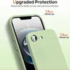 A close-up shot of a light green phone case on a smartphone, highlighting its protective features. Produktbild-Vorschau