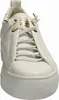 A close-up view of a white leather sneaker with gold accents. Voir les images du produit