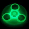 3x Tri Fidget Spinner - Finger Spielzeug im dunkeln Produktbild-Vorschau 1