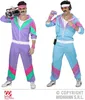 Two men in 1980s-style tracksuits posing with retro audio equipment. Produktbild-Vorschau