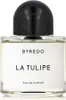 A product shot of a perfume bottle. Produktbild-Vorschau