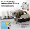 A cat is stepping out of an open litter box onto a litter mat. The background shows a room with a bed and shelves. There are text overlays highlighting product features. Produktbild-Vorschau