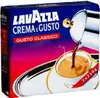 A package of Lavazza Crema e Gusto coffee, with coffee being poured into a cup. Produktbild-Vorschau