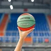 Piłka koszykowa Meteor Layup 4 czerwony/zielony, piłka Podgląd zdjęcia produktu 7