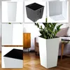 A collage of product images and a lifestyle shot of a planter in a living room. Anteprima dell’immagine prodotto