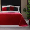 VELVI Tagesdecke 170x210cm - intensives Rot mit Produktbild-Vorschau 1