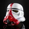 A close-up studio shot of a Star Wars Stormtrooper helmet with red markings. Anteprima dell’immagine prodotto