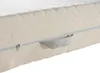A close-up view of a mattress cover with a zipper and a handle. Produktbild-Vorschau