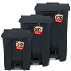 Three dark gray plastic trash bins of different sizes are displayed in front of a white background. Each bin has a label attached to it indicating its capacity in liters and features the German flag colors. Náhled obrázku produktu