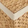 A close-up view of the corner of a woven basket with a fabric lining. Produktbild-Vorschau