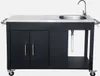 A black outdoor grill cart with a stainless steel countertop and sink, shown against a white background. Anteprima dell’immagine prodotto