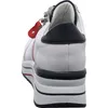 The back view of a white sneaker with a platform sole. Produktbild-Vorschau