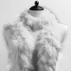 A white feather boa is draped over a white mannequin torso on a light gray background. Voir les images du produit