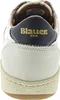 The back view of a white sneaker with a navy blue heel tab featuring the Blauer USA logo. Produktbild-Vorschau