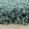 Close-up view of a shaggy rug. Produktbild-Vorschau