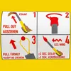 Schritt-für-Schritt-Anleitung zur Verwendung der Seenotfackel Kategorie T1 mit Schritt-für-Schritt-Darstellung zum Ausziehen, Aktivieren und sicheren Halten der Handfackel bei Windrichtung. Produktbild-Vorschau