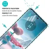 A close-up of a smartphone screen protector being applied to a curved screen, with text and arrows indicating features. Produktbild-Vorschau