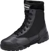 A black Magnum boot is shown against a white background. Produktbild-Vorschau