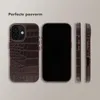 Custodia posteriore Selencia Croco con MagSafe per Apple Anteprima dell’immagine prodotto 8