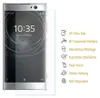 A screen protector is shown on a smartphone, with feature callouts. Produktbild-Vorschau