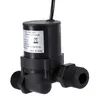 A black solar water pump with a label on it, set against a white background. Voir les images du produit