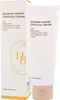 A product shot of a cream tube and its box, both white with beige accents. Náhled obrázku produktu